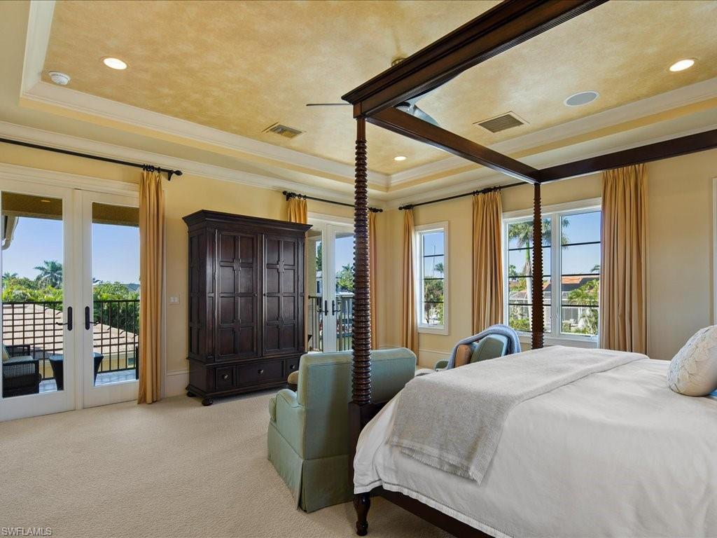 ROYAL HARBOR - Residential