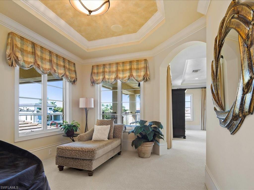 ROYAL HARBOR - Residential