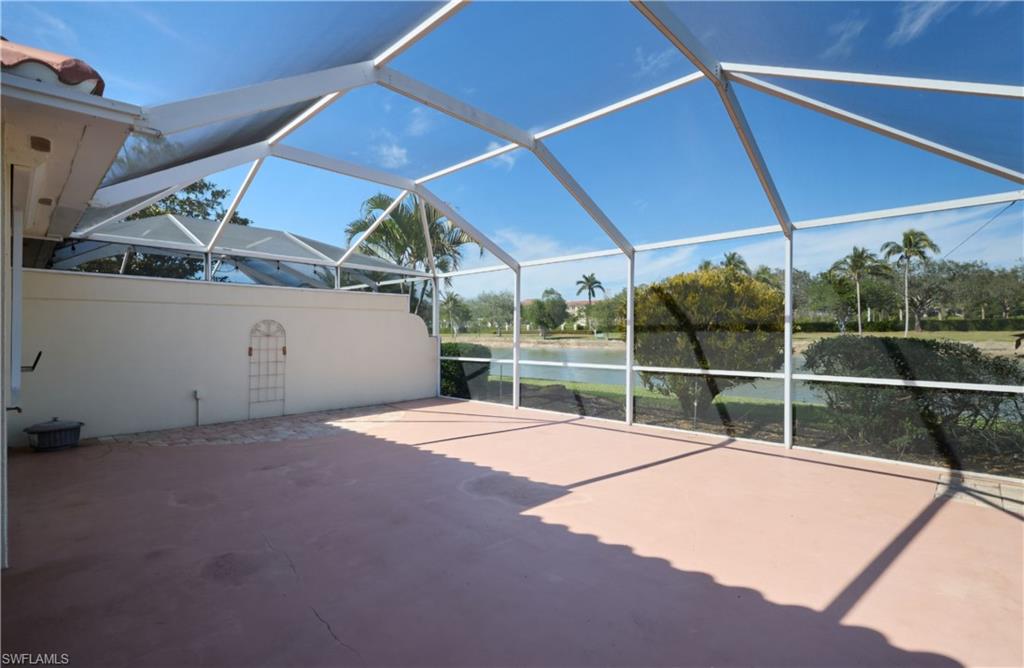 VILLAGE WALK - Residential