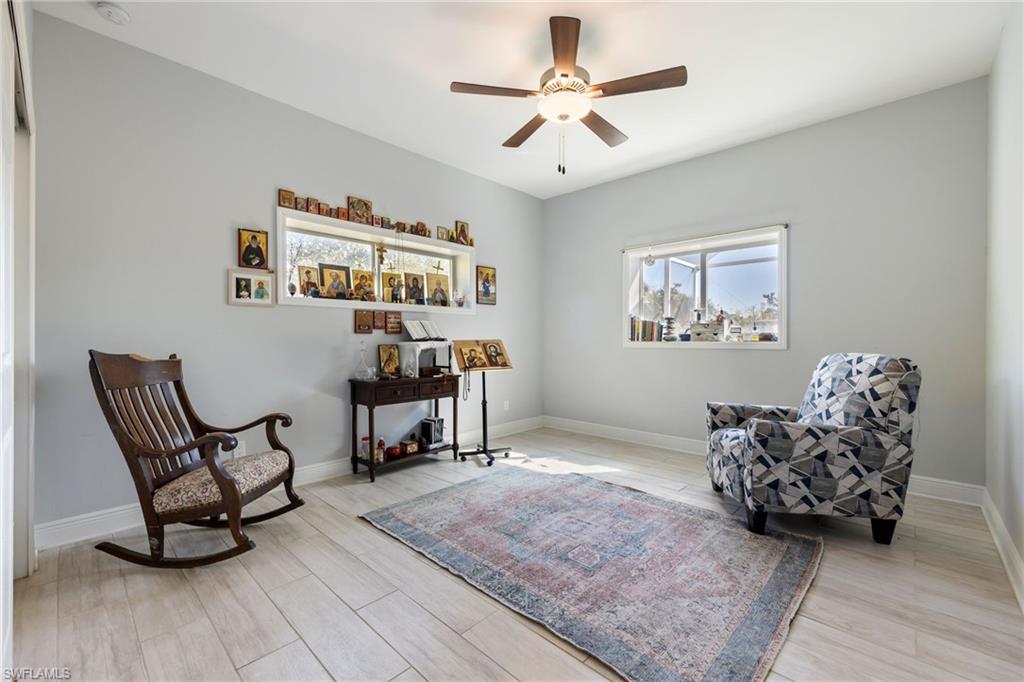 PALM TREE HARBORS - Residential