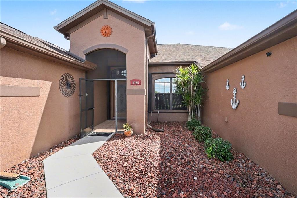 CAPE CORAL - Residential