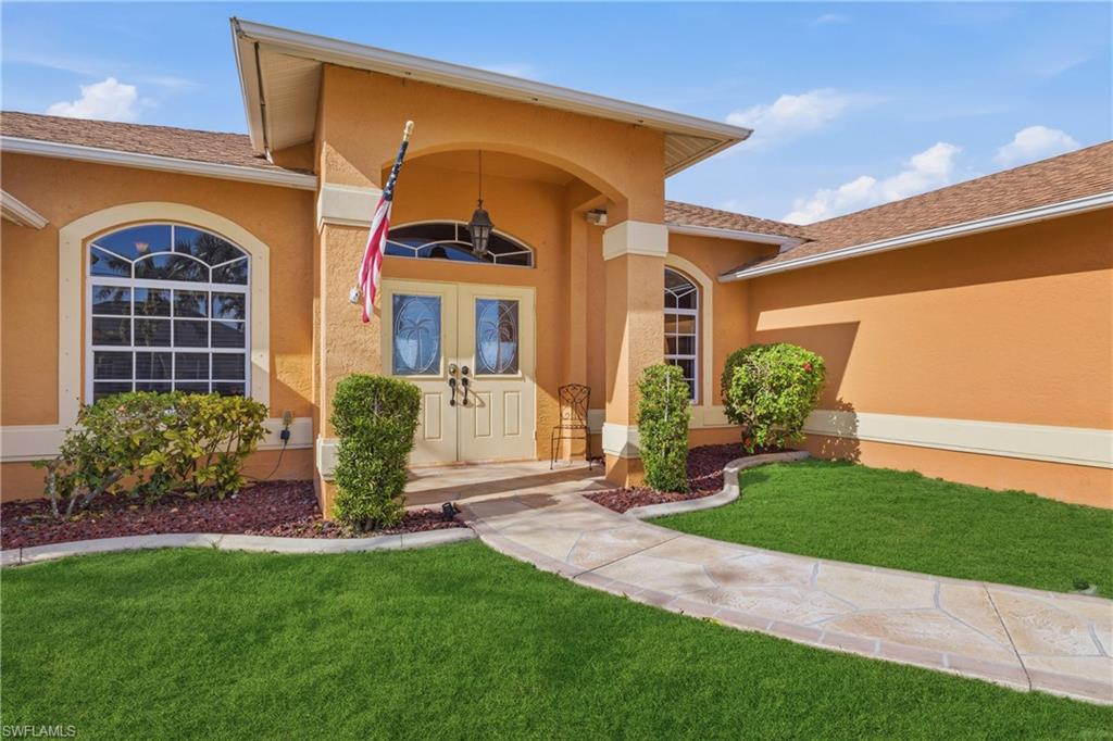 CAPE CORAL - Residential