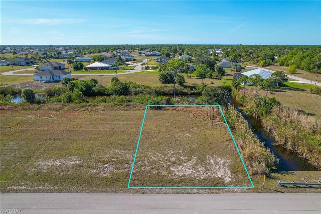 CAPE CORAL - Land