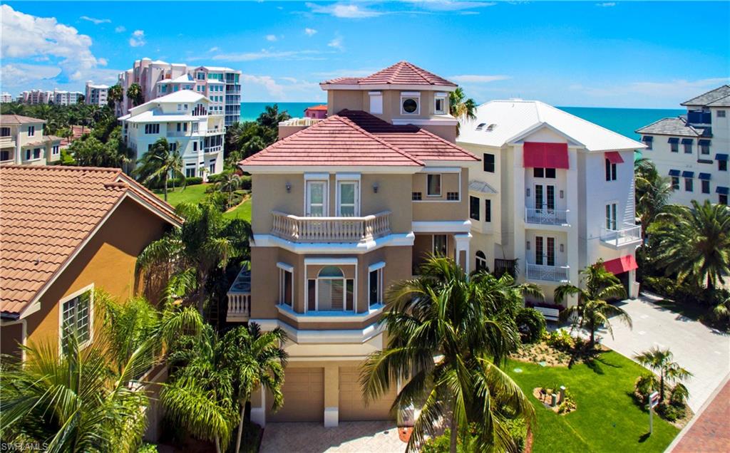 BAREFOOT BEACH - Residential