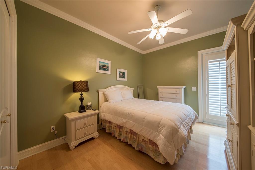 BAREFOOT BEACH - Residential