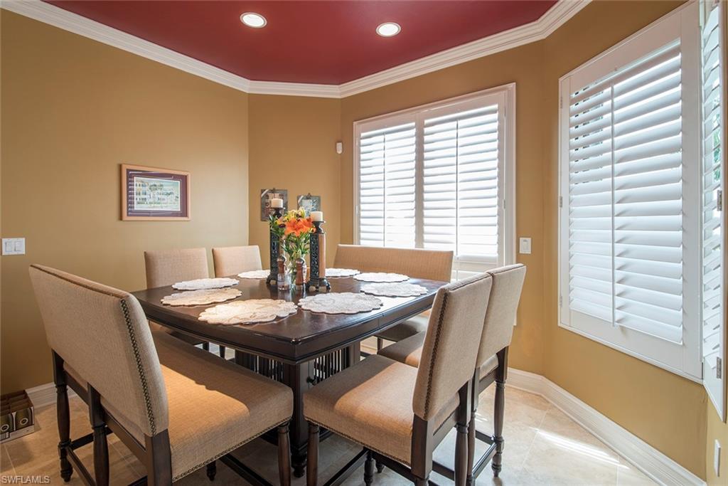 BAREFOOT BEACH - Residential