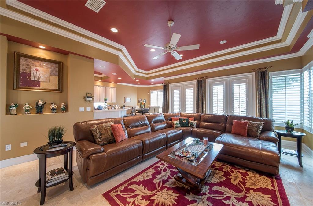 BAREFOOT BEACH - Residential