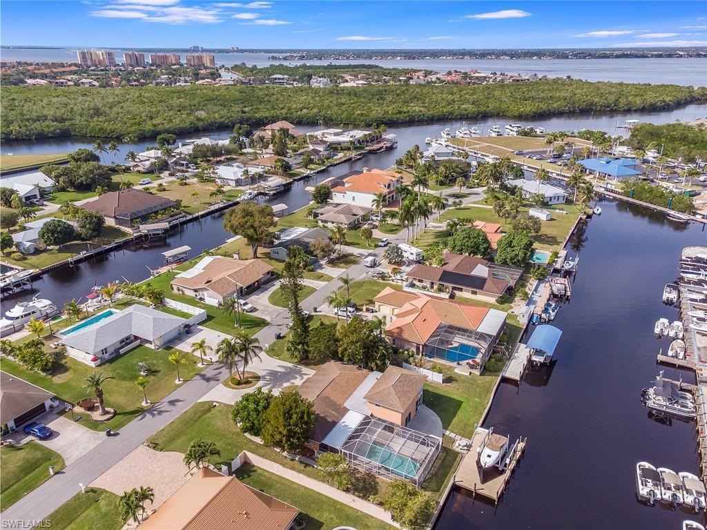 DEEP LAGOON ESTATES - Residential