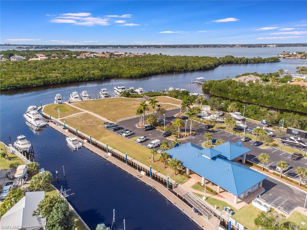 DEEP LAGOON ESTATES - Residential