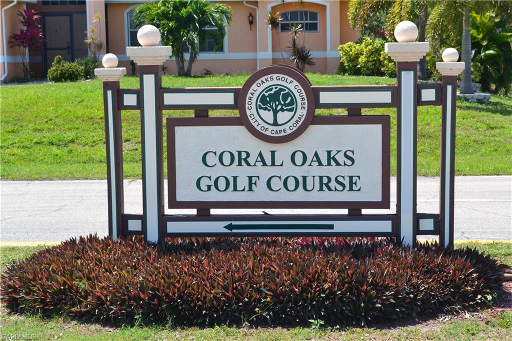 CAPE CORAL - Land