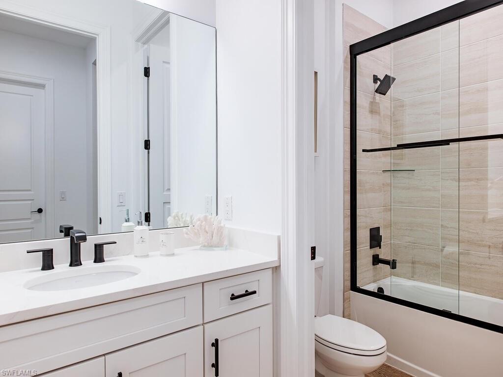 REGATTA LANDING - Residential