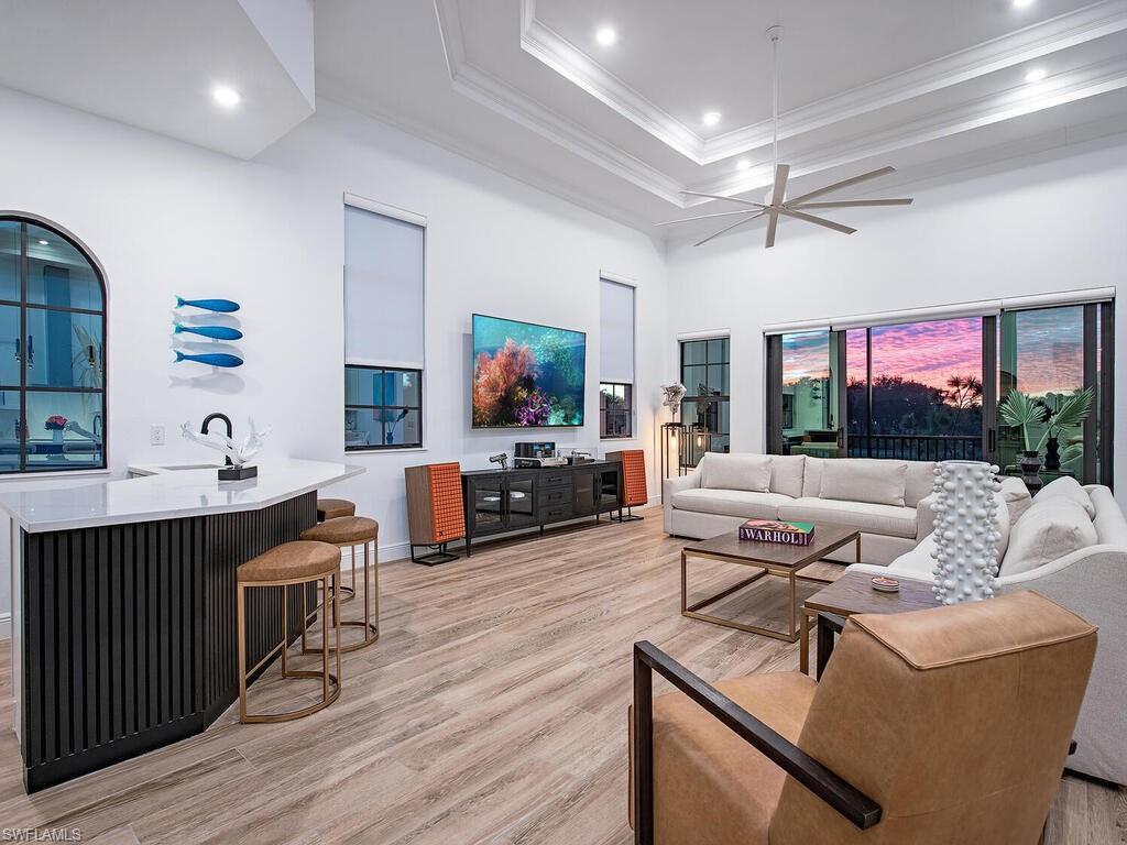 REGATTA LANDING - Residential