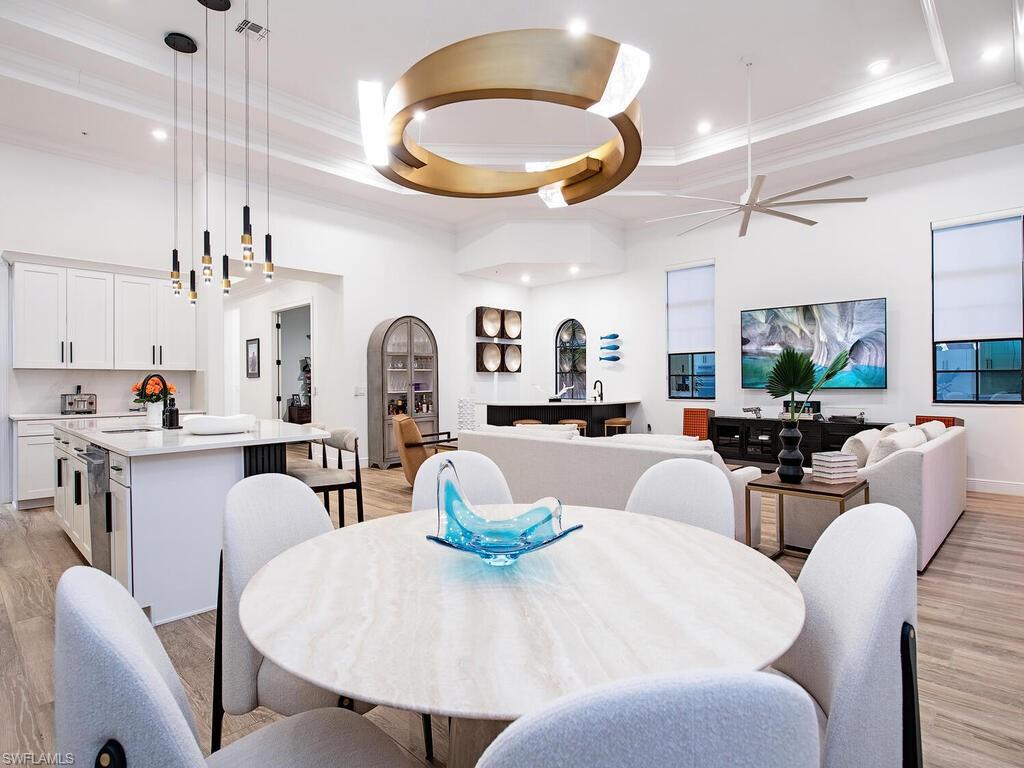 REGATTA LANDING - Residential