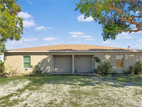 A home in LEHIGH ACRES