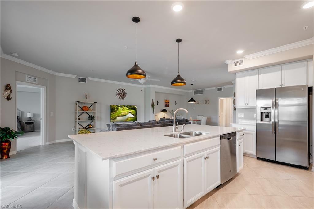 BONITA NATIONAL GOLF AND COUNTRY CLUB - Residential Lease