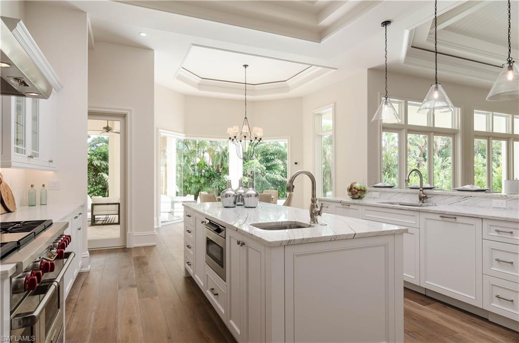 MOORINGS - Residential