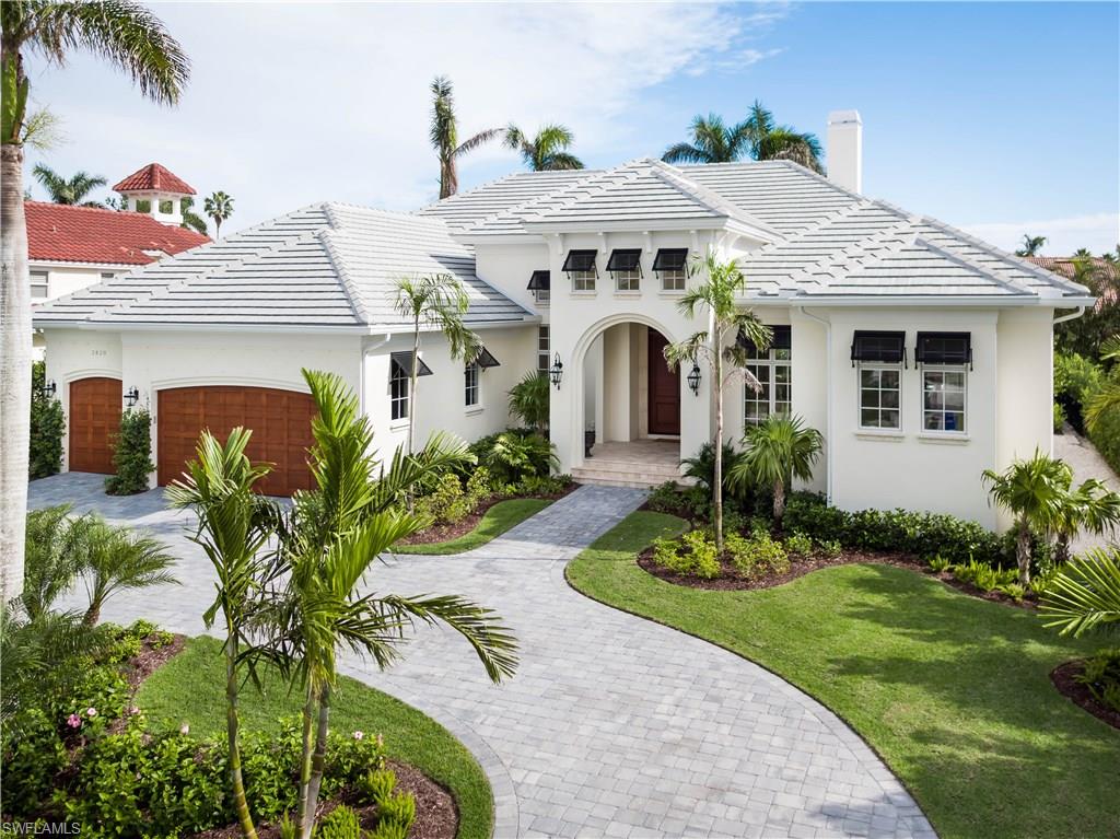 MOORINGS - Residential