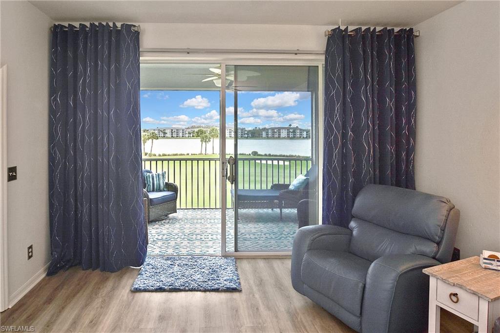 LAKESIDE GREEN - Residential