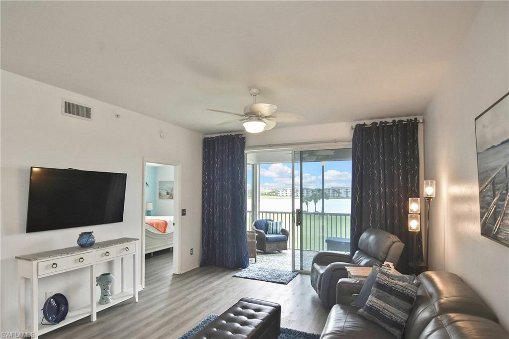 LAKESIDE GREEN - Residential