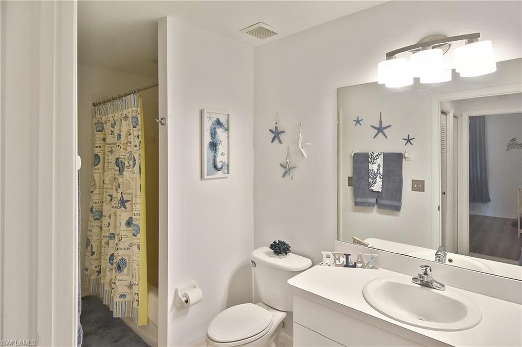 LAKESIDE GREEN - Residential