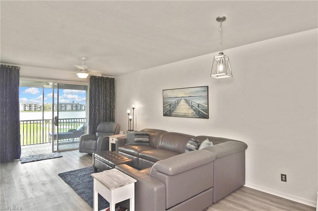 LAKESIDE GREEN - Residential