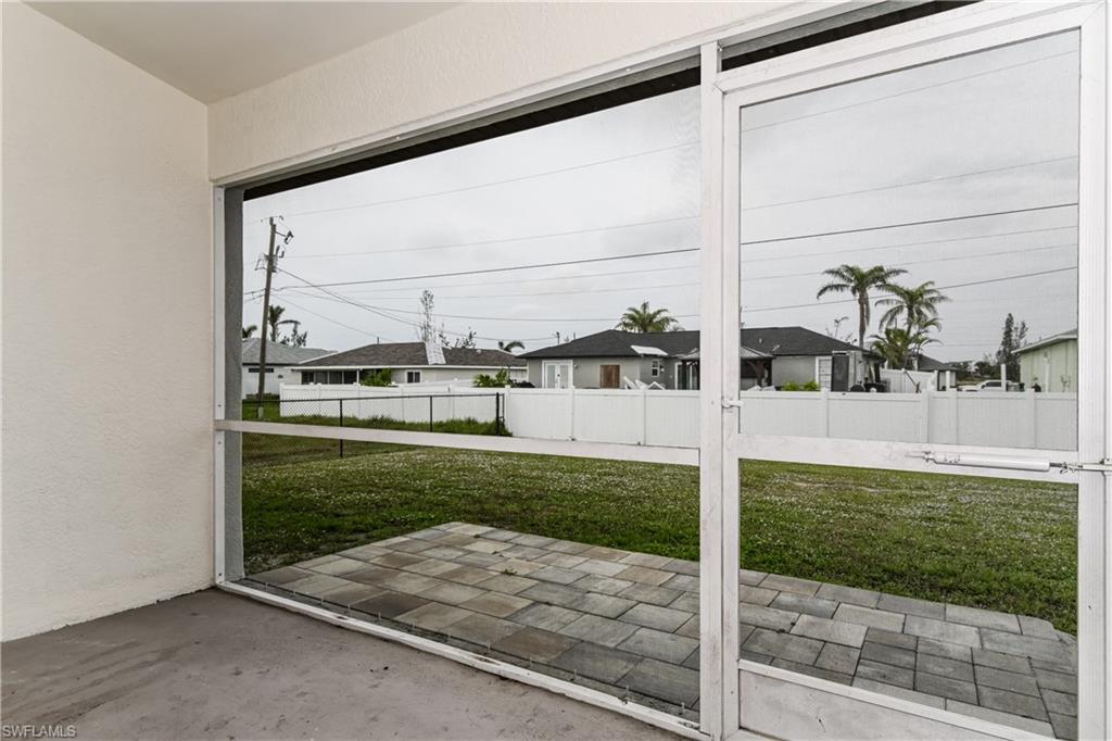 CAPE CORAL - Residential