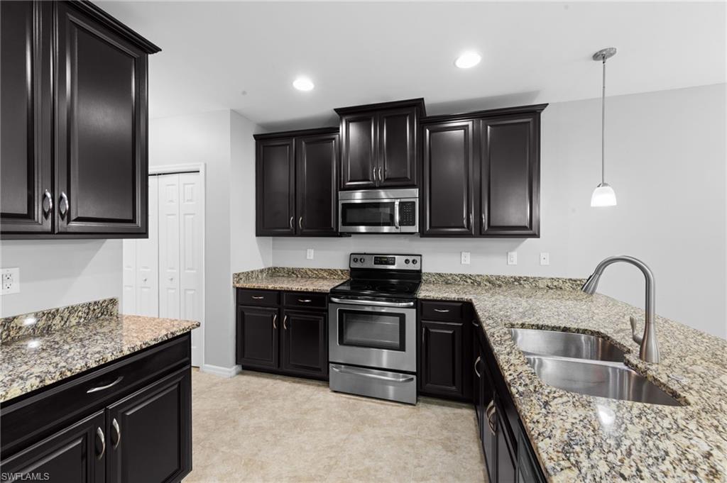 LINDSFORD - Residential Lease