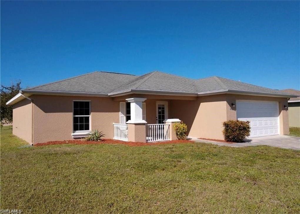 CAPE CORAL - Residential