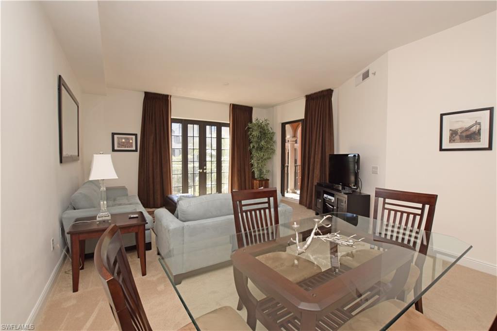 THE RESIDENCES AT COCONUT POINT - Residential