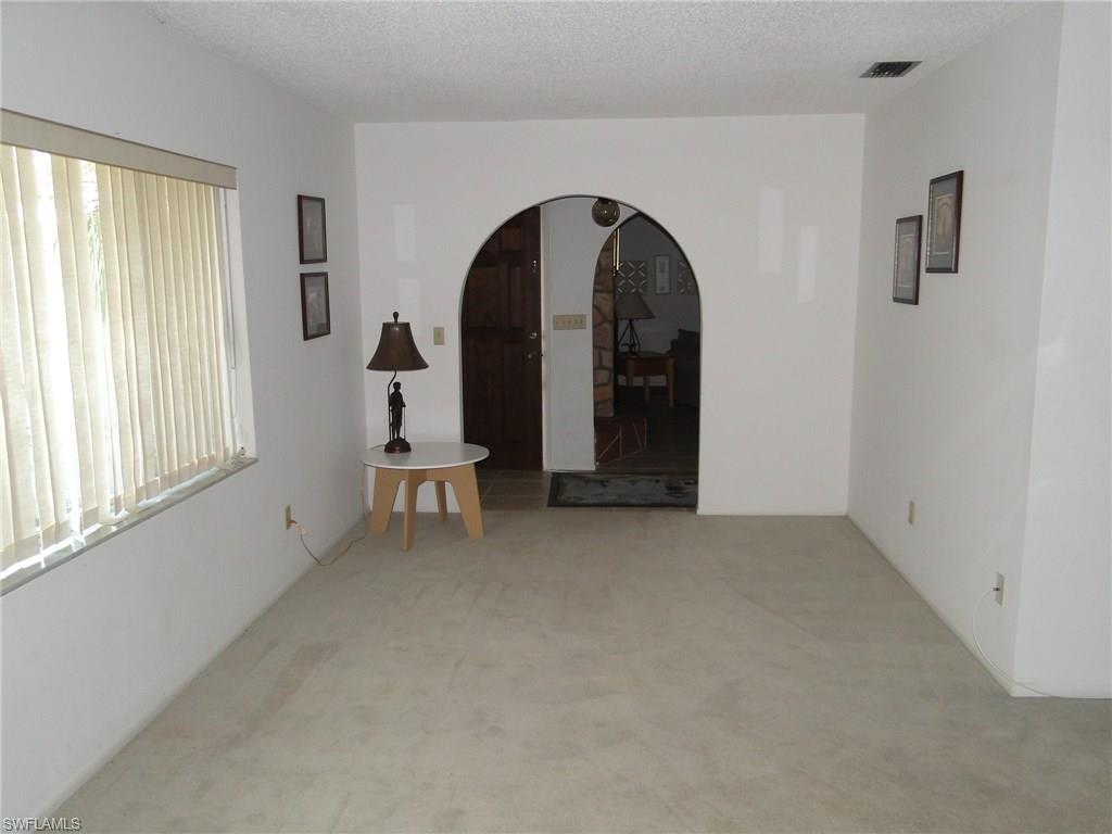 LINDA LOMA - Residential