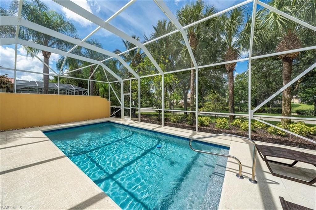 VILLAGE WALK OF BONITA SPRINGS - Residential