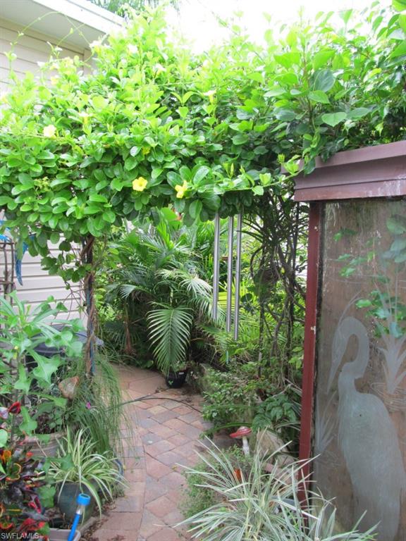 BAYSIDE ESTATES - Residential