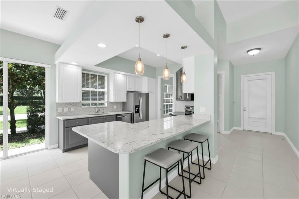 ISLAND WALK - Residential