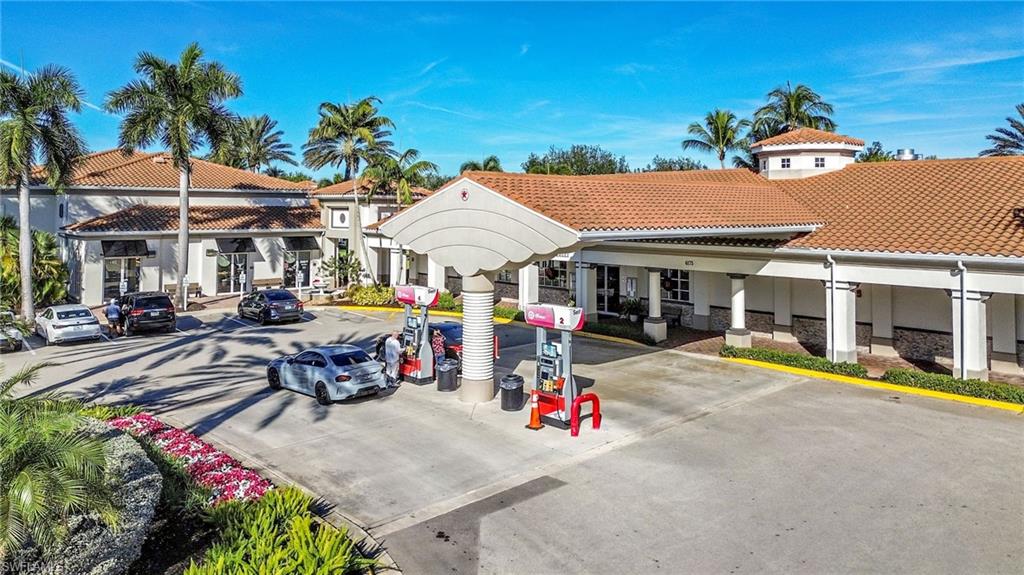 ISLAND WALK - Residential