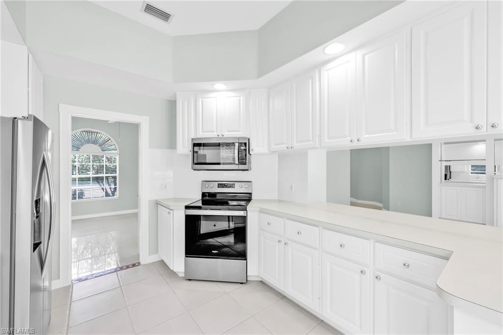 ISLAND WALK - Residential