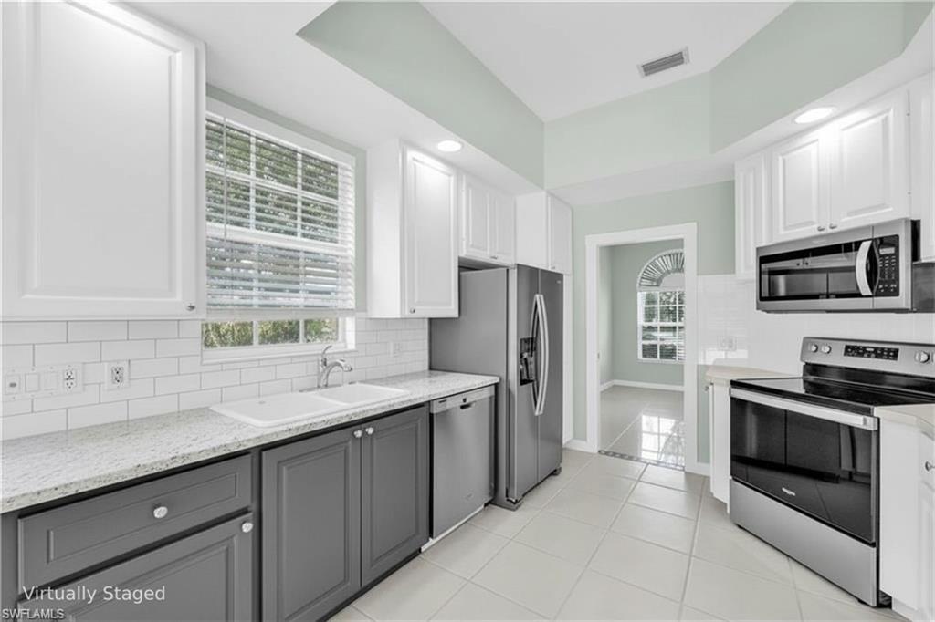 ISLAND WALK - Residential