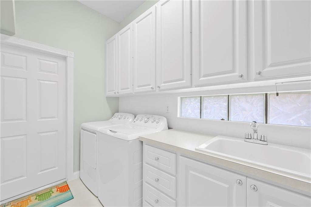 ISLAND WALK - Residential