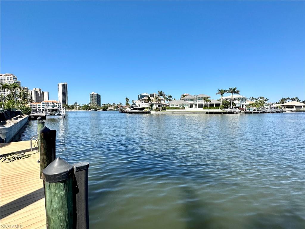 PARK SHORE - Residential