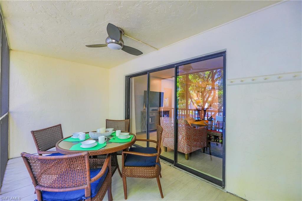 TENNIS VILLAS - Residential