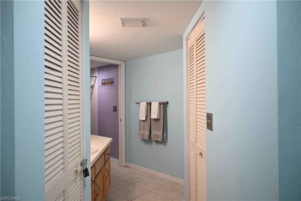 VILLAGES - Residential