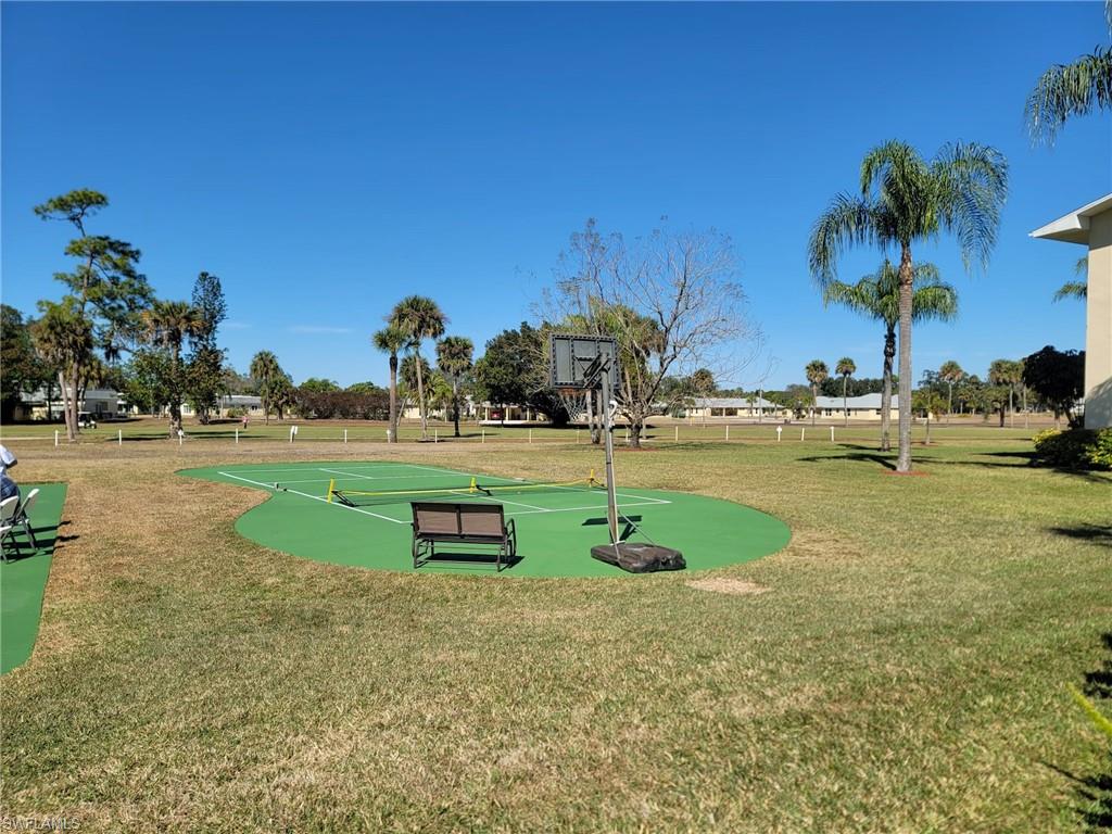 FAIRWAYS CONDO III - Residential Lease