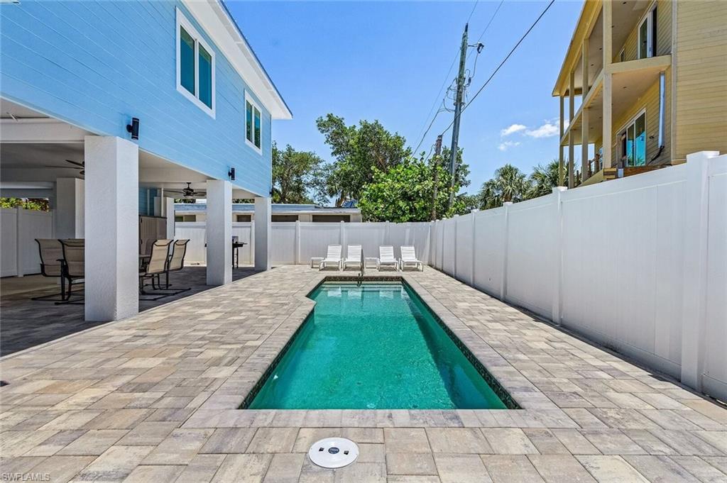 WATSON W W - Residential