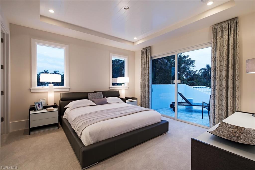 MOORINGS - Residential