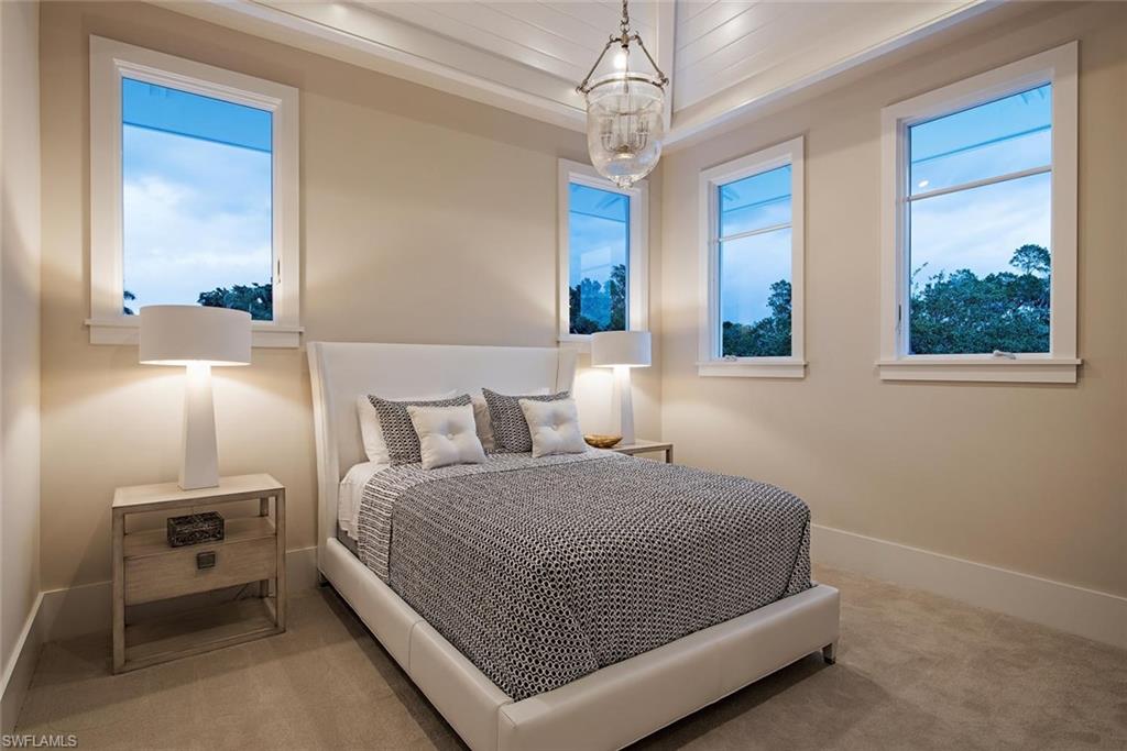 MOORINGS - Residential