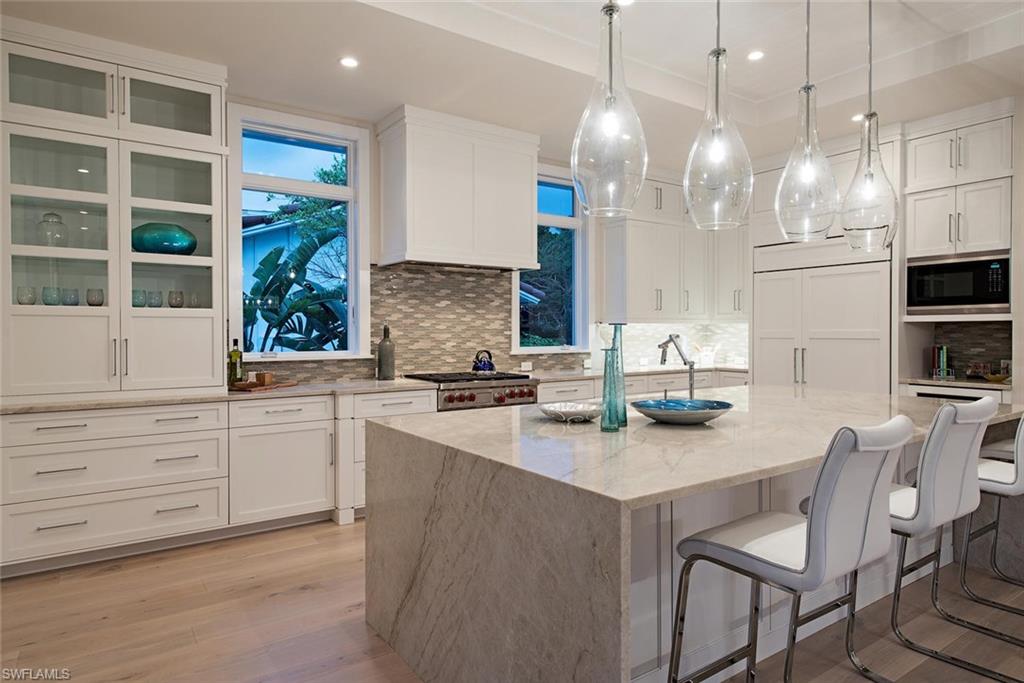 MOORINGS - Residential