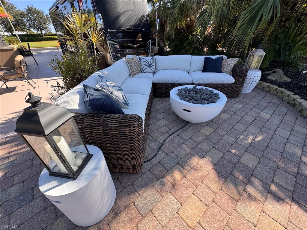 RIVERBEND MOTORCOACH RESORT - Land