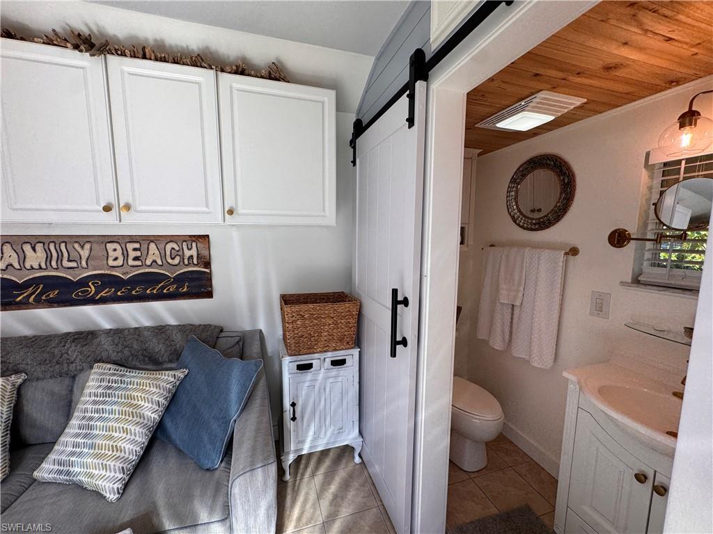 RIVERBEND MOTORCOACH RESORT - Land