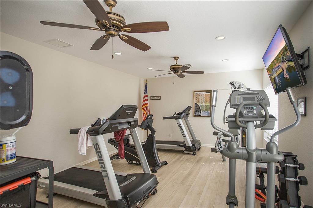 PIPERS GROVE - Residential