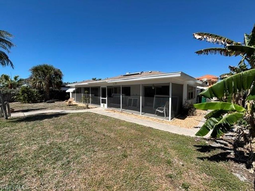 Photo of 452 Seabee AVE, NAPLES, FL 34108 (MLS # 226006750)
