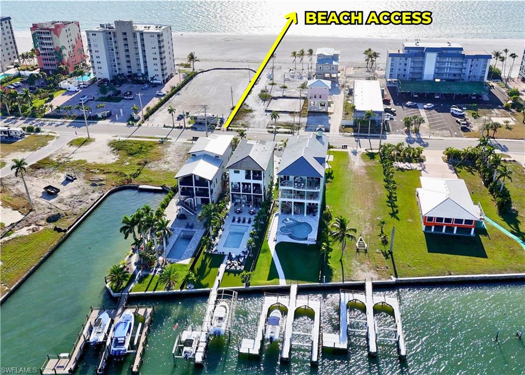 ISLAND SHORES - Residential